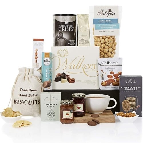 Bearing Gifts Hamper, Luxury Hampers Amazing Gifts For A Female Boss That Will Surely Fill Her With Joy