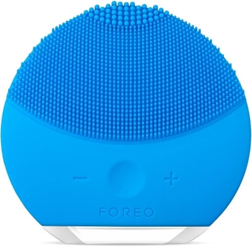 FOREO LUNA mini 2 Facial Cleansing Brush Thoughtful And Unusual Gifts For Mum